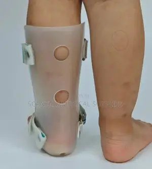 Breathable Ankle Fracture Splint for Comfortable Recovery