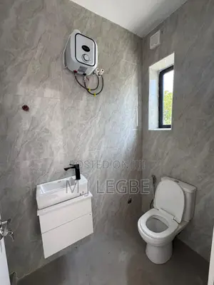 3bdrm Apartment in Ikate, Lekki for rent