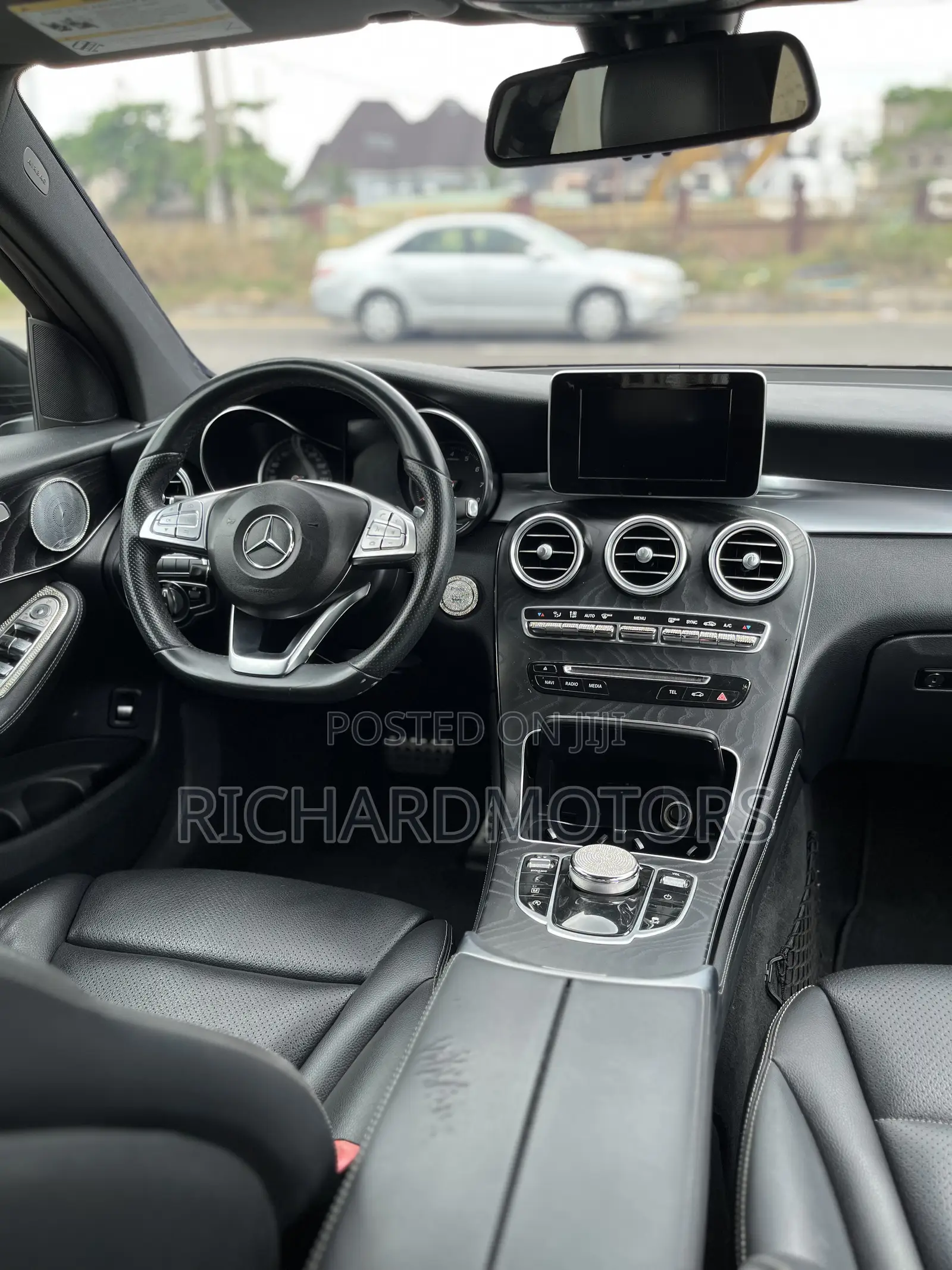 Mercedes-Benz GLC-Class 2018 Red