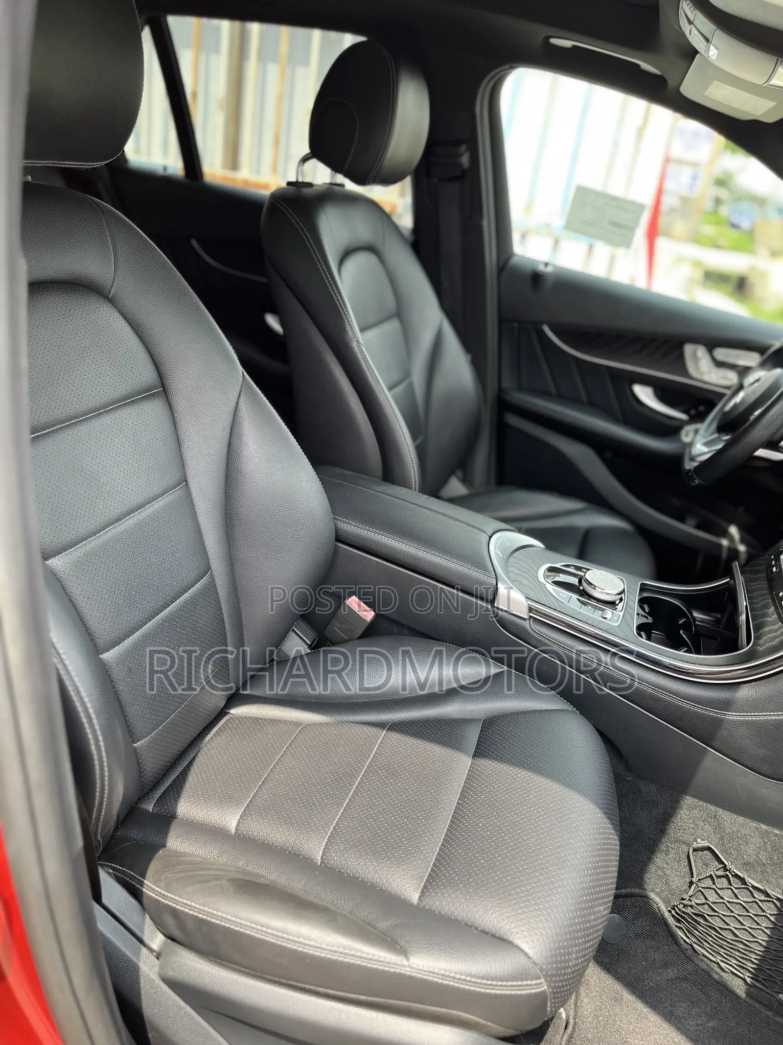 Mercedes-Benz GLC-Class 2018 Red