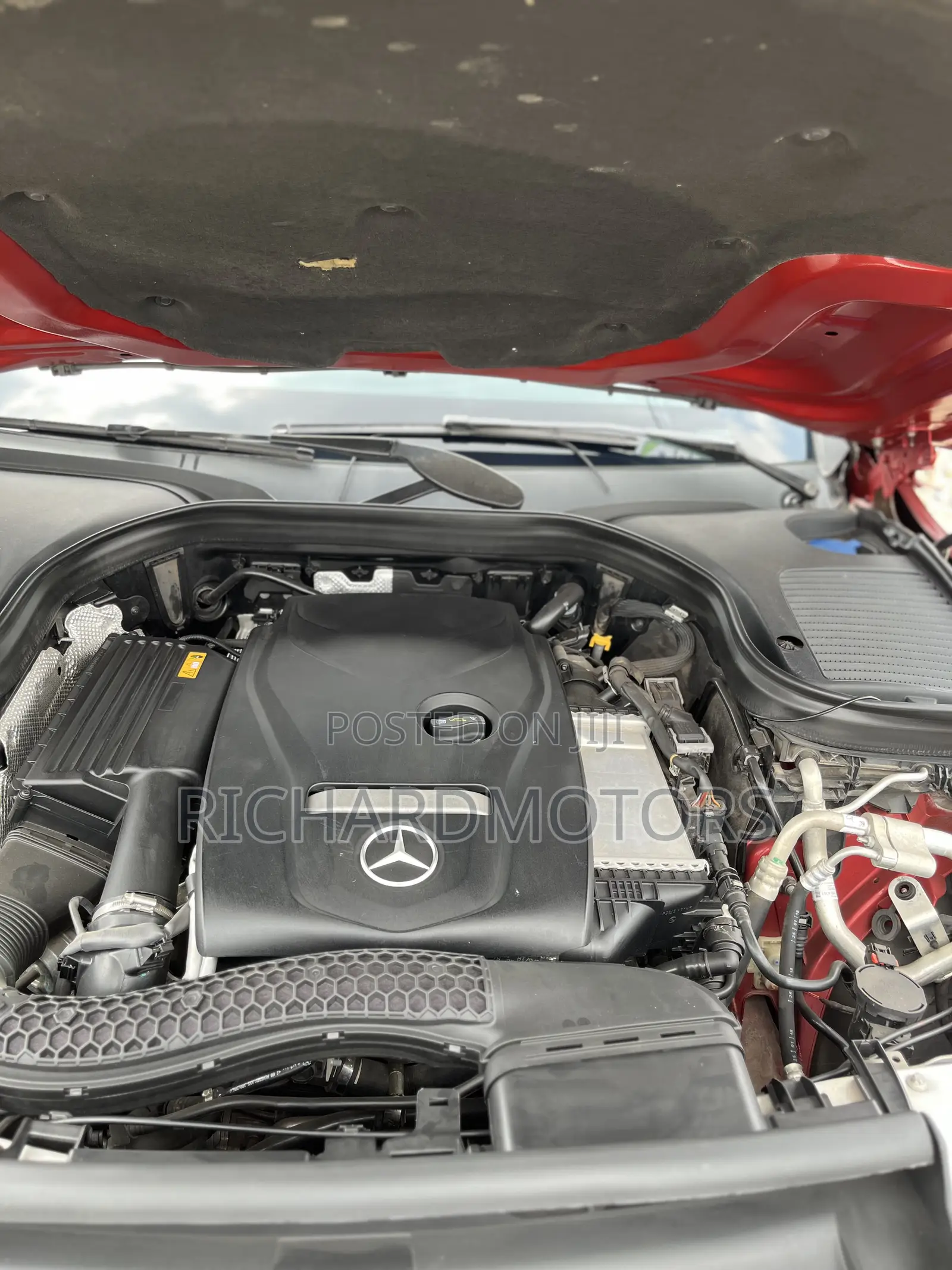 Mercedes-Benz GLC-Class 2018 Red