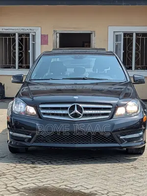 Mercedes-Benz C300 Luxury 4Matic Sedan AWD (3.0L 6cyl 7A) 2012 Gray