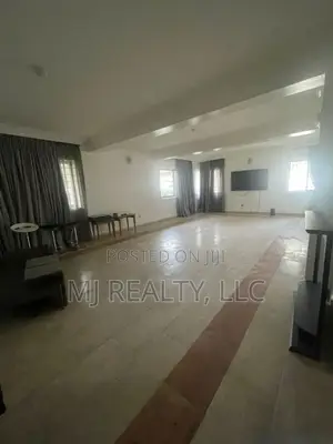 6bdrm Duplex in Parkview Estate for rent