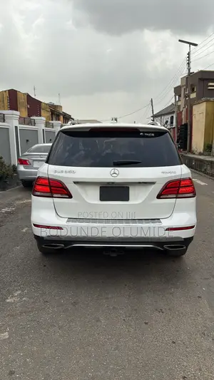 Mercedes-Benz GLE-Class 2016 White