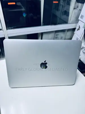 Laptop Apple MacBook Pro 2019 8GB Intel Core i5 SSD 256GB