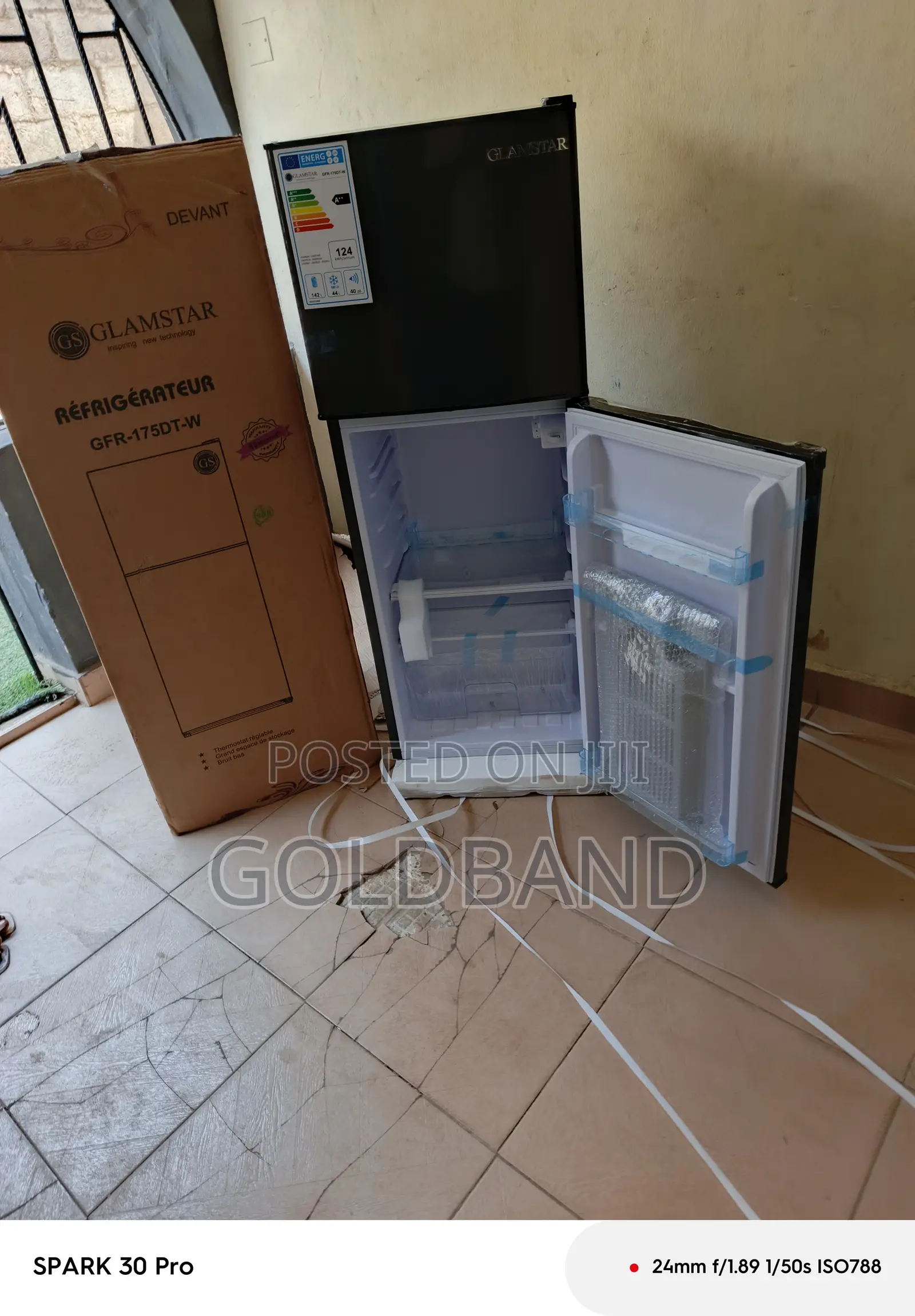 Glamstar 175l Fridge – Quiet Efficient Cooling