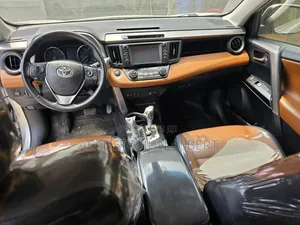 Toyota RAV4 2018 Silver