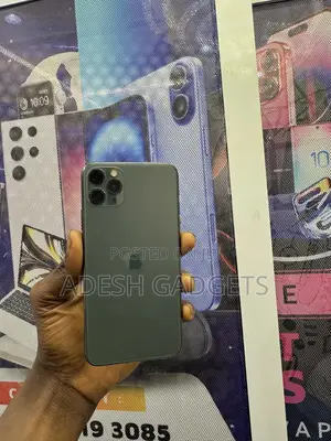 Apple iPhone 11 Pro Max 64 GB Green