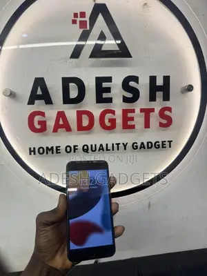 Apple iPhone 7 Plus 32 GB Black