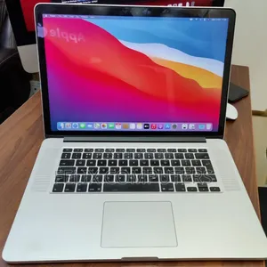 Laptop Apple MacBook Pro 2015 16GB Intel Core i7 SSD 256GB