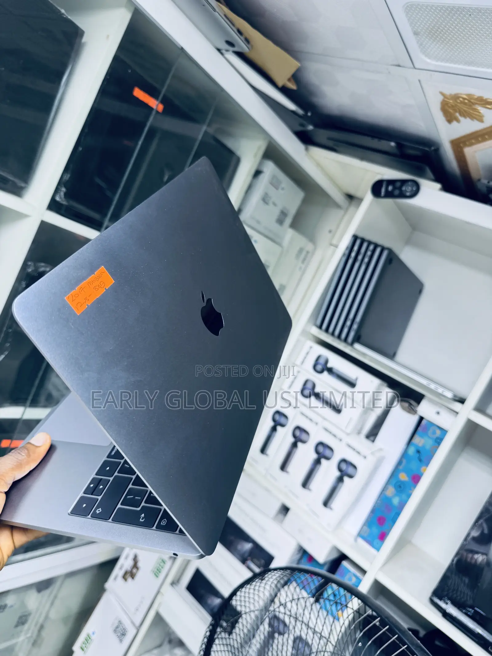 Laptop Apple MacBook Pro 2017 8GB Intel Core i5 SSD 128GB