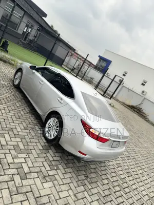 Lexus ES 350 FWD 2013 Silver