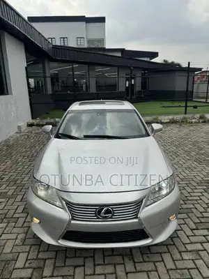 Lexus ES 350 FWD 2013 Silver