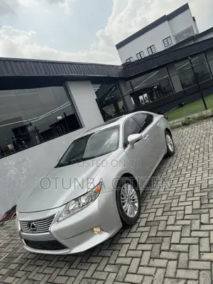 Lexus ES 350 FWD 2013 Silver