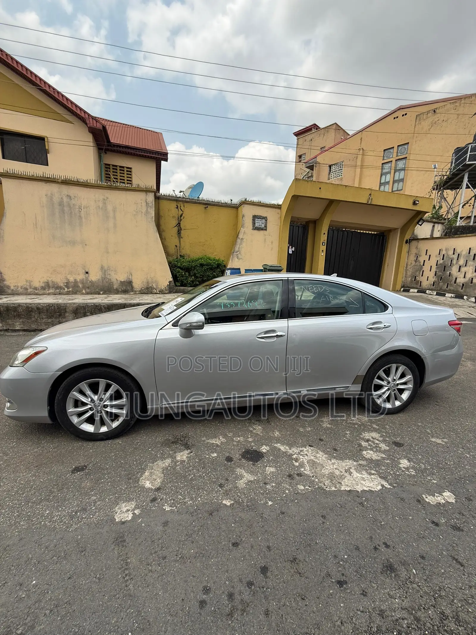 Lexus ES 350 2011 Silver