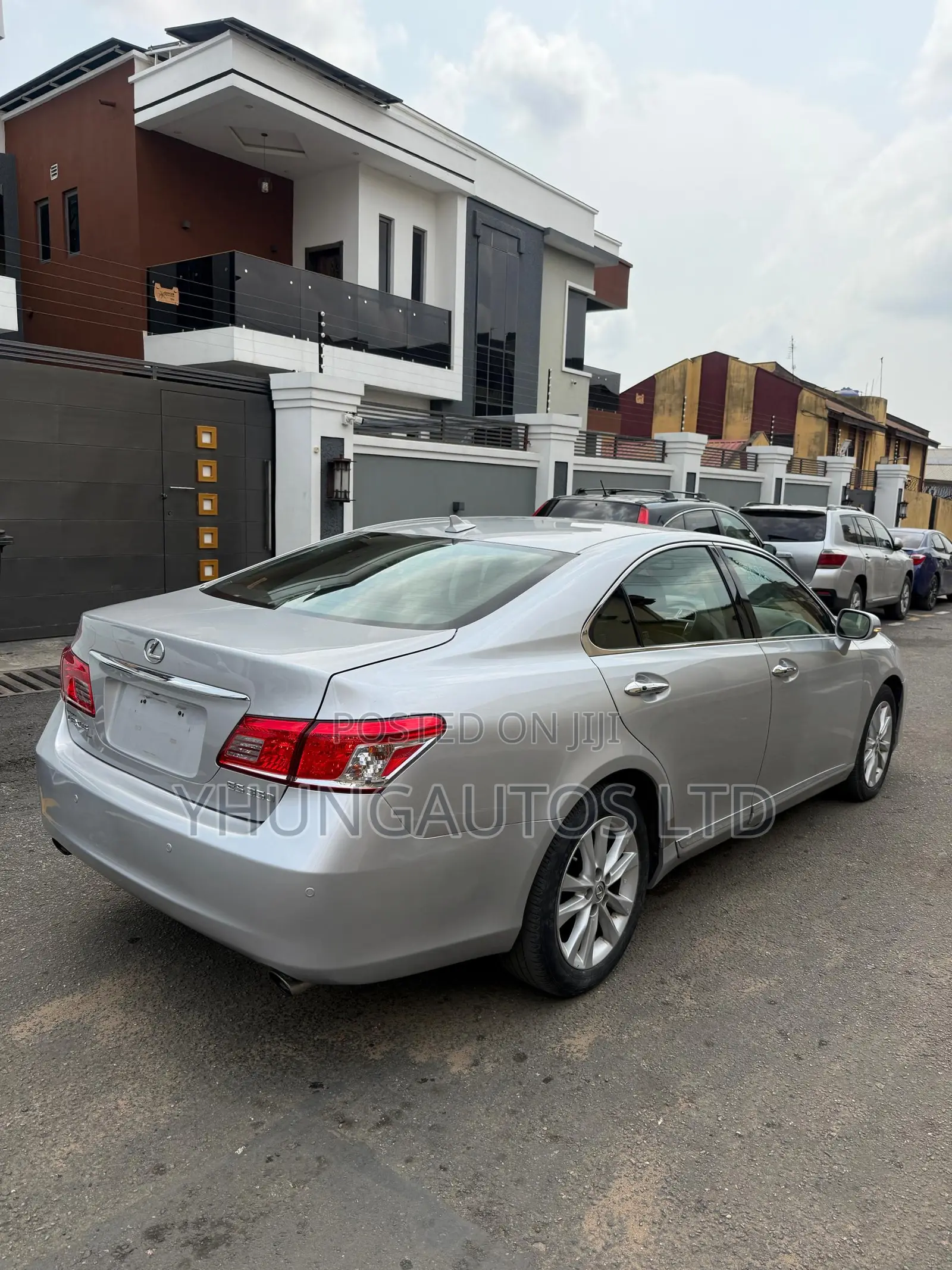 Lexus ES 350 2011 Silver