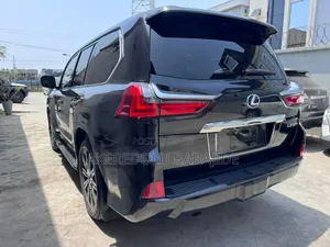 Lexus LX 2019 Black