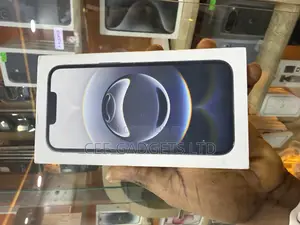New Apple iPhone 16e 128 GB Black