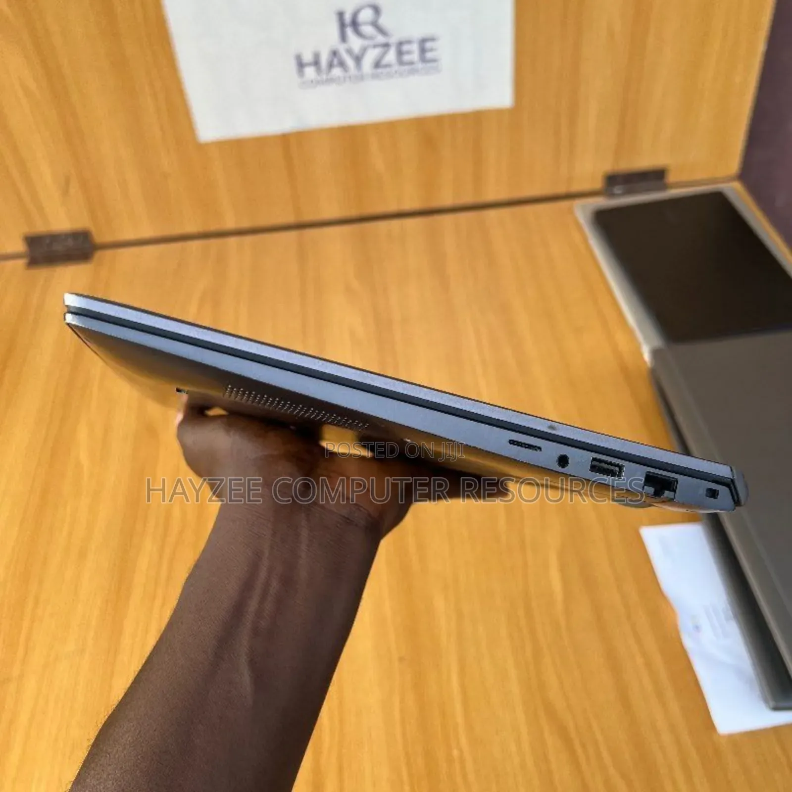 Laptop Dell Vostro 15 5000 32GB Intel Core i7 SSD 512GB