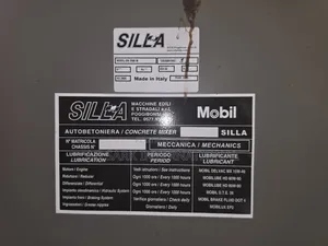 Db2500 Silla Self Loading Concrete Mixer (Made In Italy)