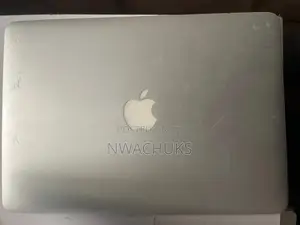 Laptop Apple MacBook 8GB Intel Core i5 SSD 128GB