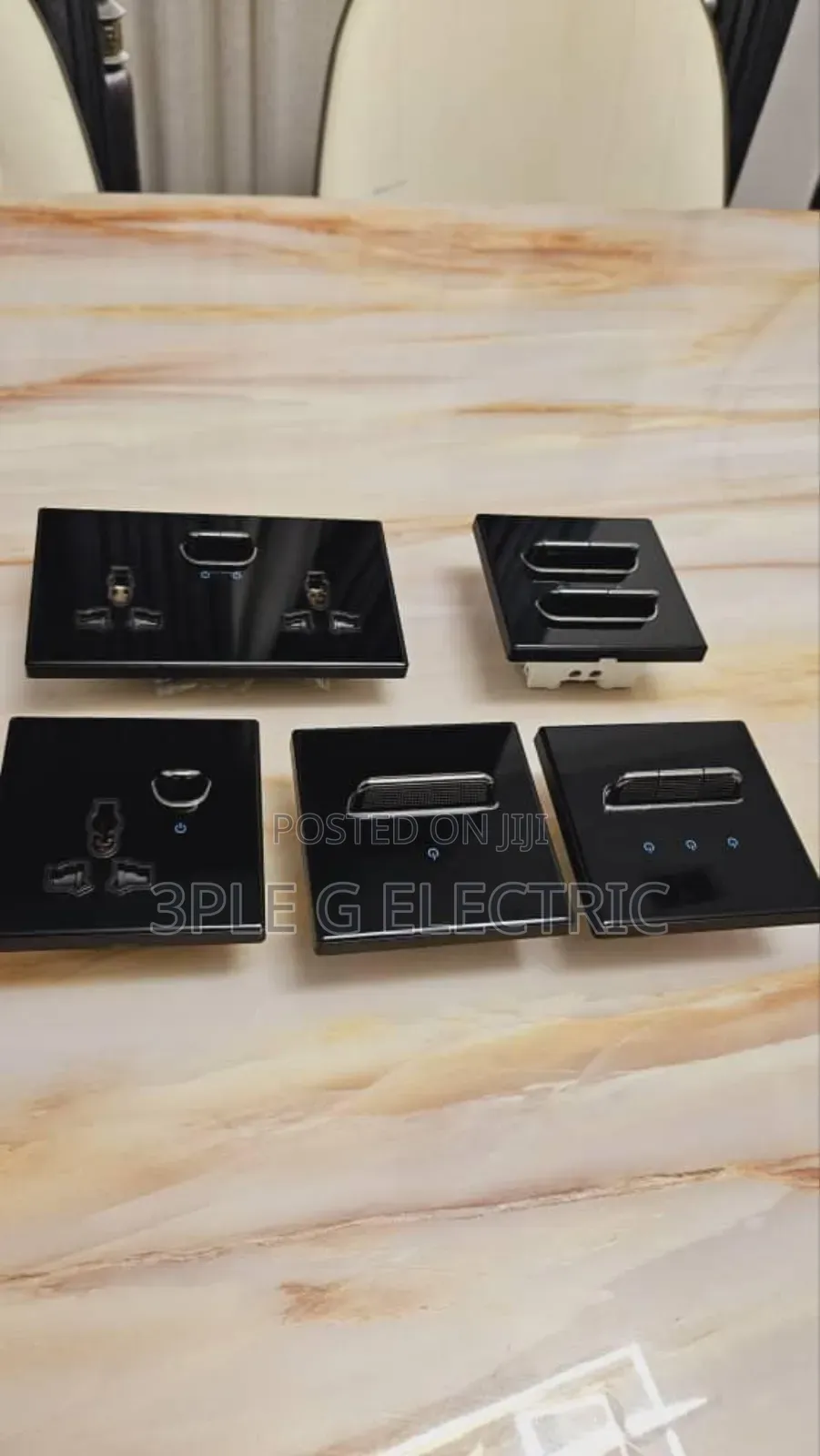 Toggle Reset Switches and Sockets