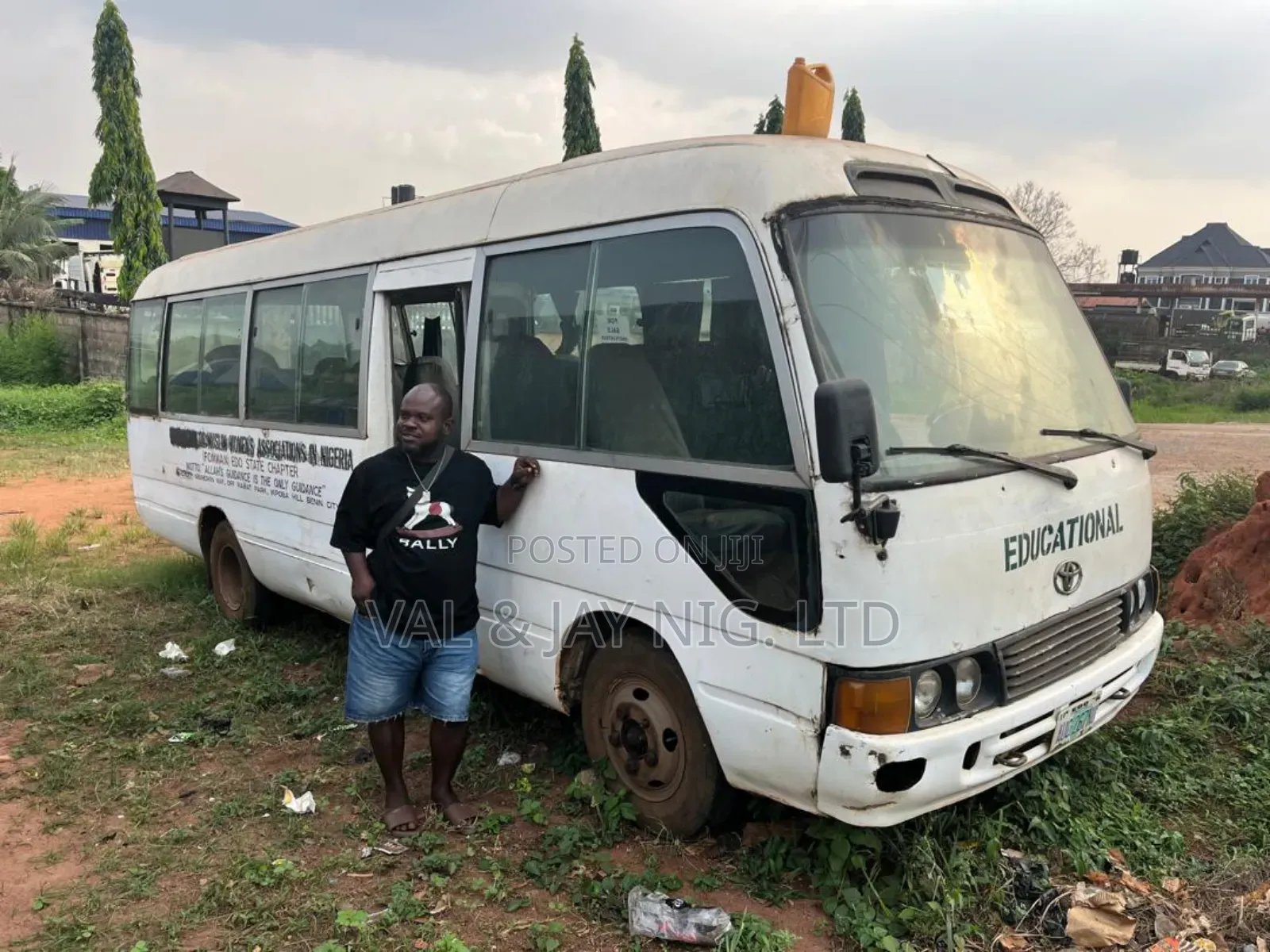 Toyota Coaster 2005 White