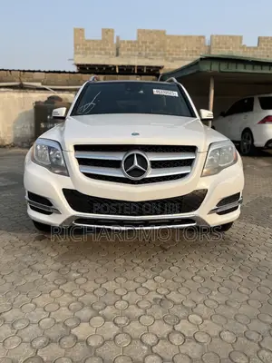 Mercedes-Benz GLK-Class 350 4MATIC 2014 White