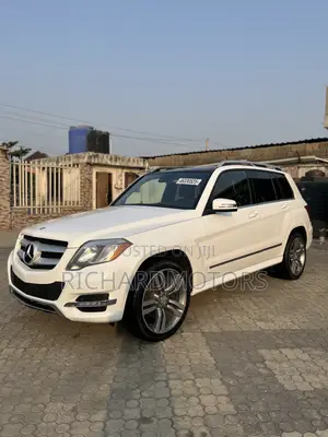 Mercedes-Benz GLK-Class 350 4MATIC 2014 White