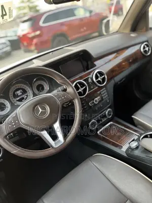 Mercedes-Benz GLK-Class 350 4MATIC 2014 White