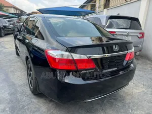 Honda Accord Sport 4dr Sedan FWD (2.4L 4cyl 2A) 2013 Black