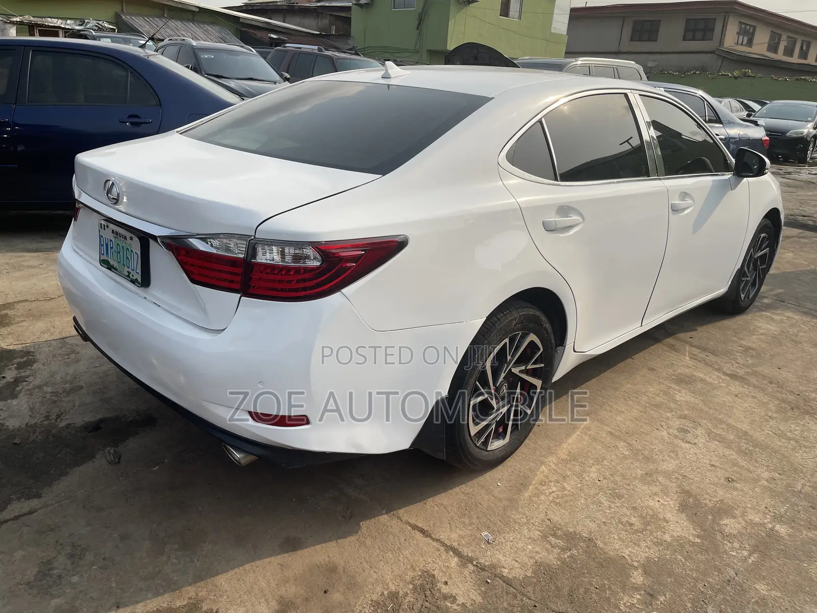 Lexus ES 350 FWD 2014 White