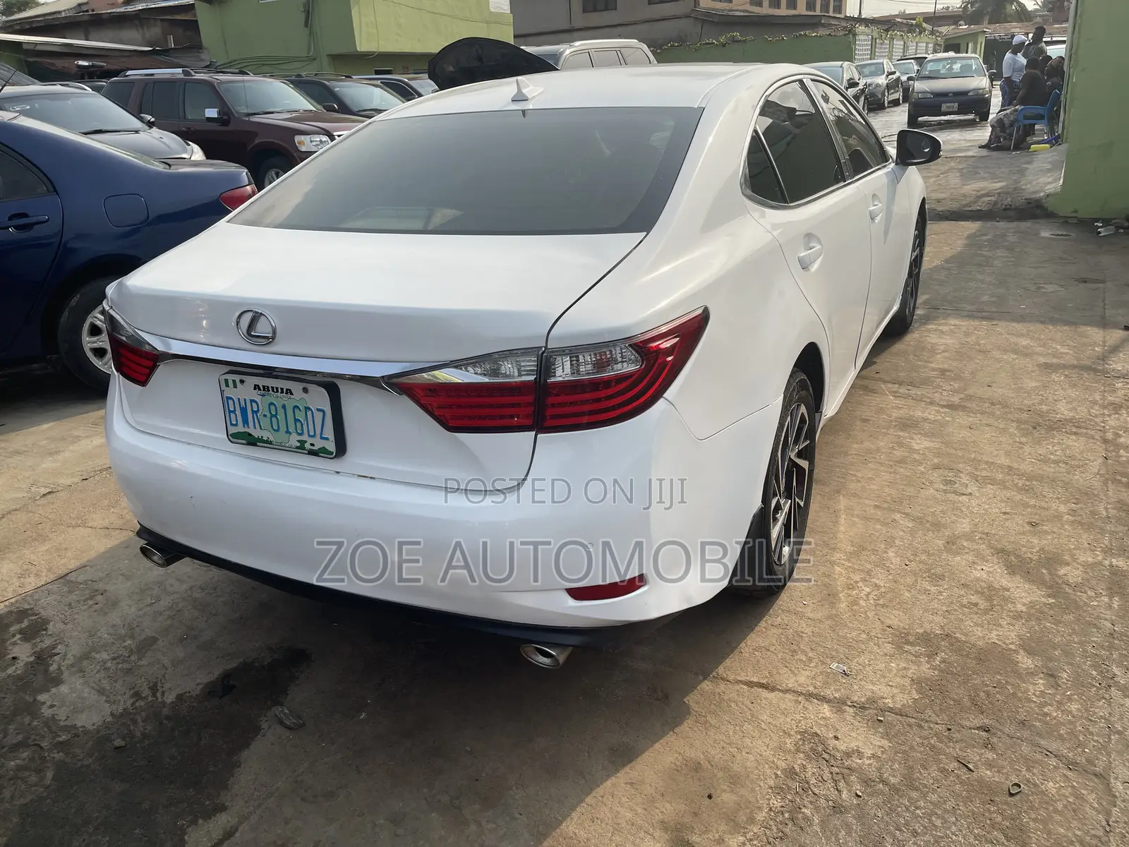 Lexus ES 350 FWD 2014 White