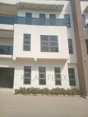 5bdrm Mansion in Asokoro for sale