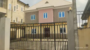 7bdrm Block of Flats in Abak Road For Sale, Uyo for sale