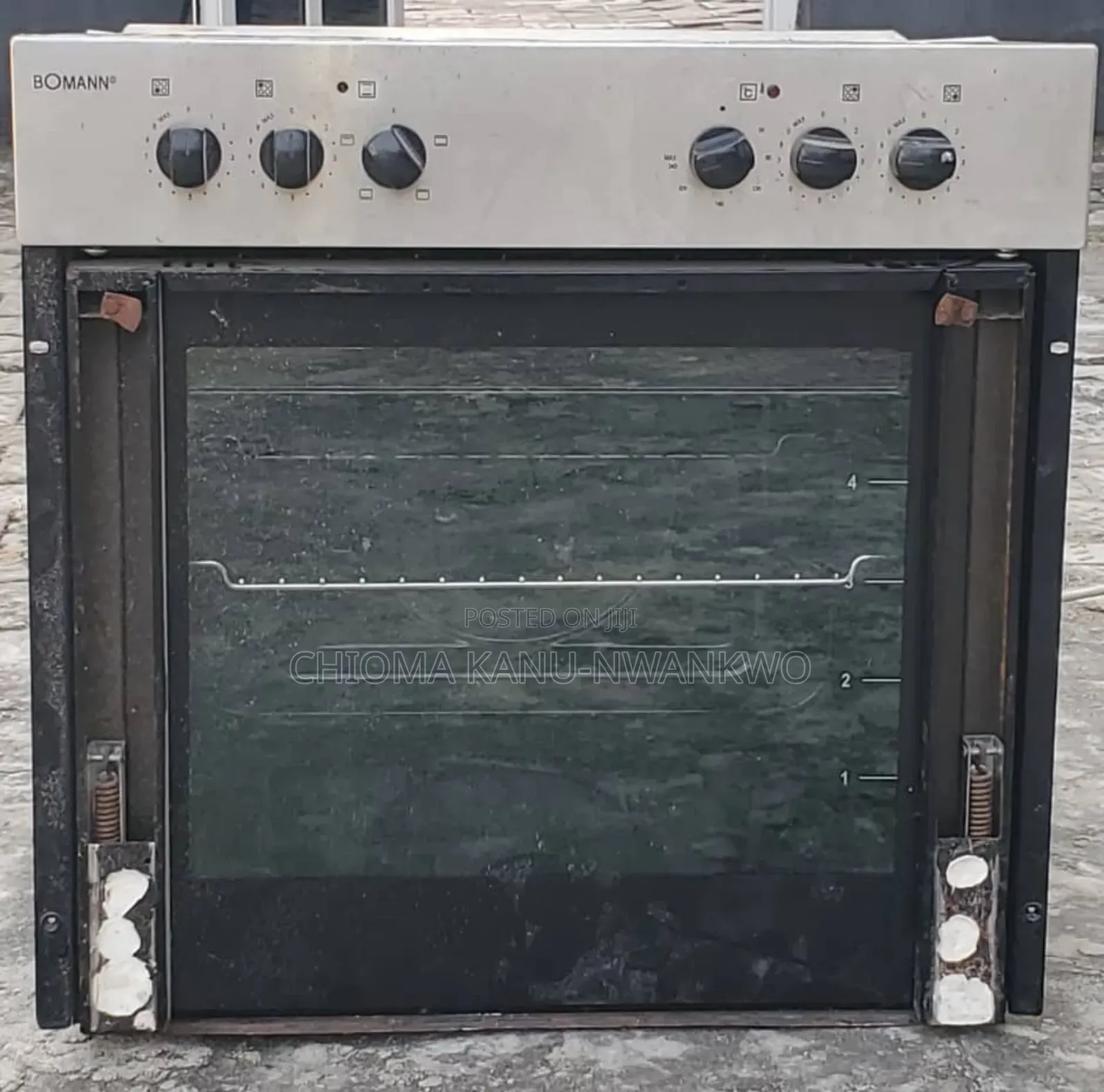 Kitchen Oven