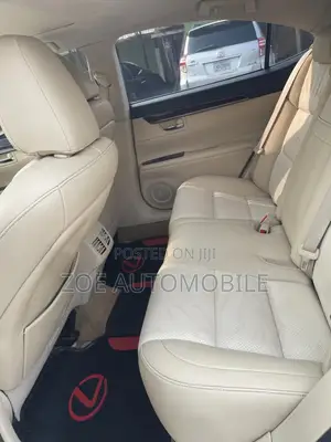 Lexus ES 350 FWD 2014 White