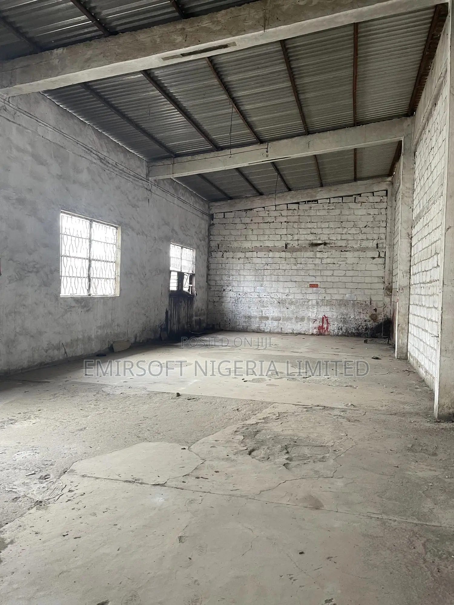 Massive Warehouse Space in Molete, Ibadan.