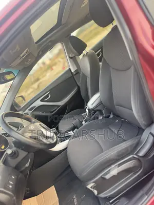 Hyundai Elantra Limited 4dr Sedan (1.8L 4cyl 6A) 2015 Red