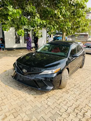 Toyota Camry 2018 Black