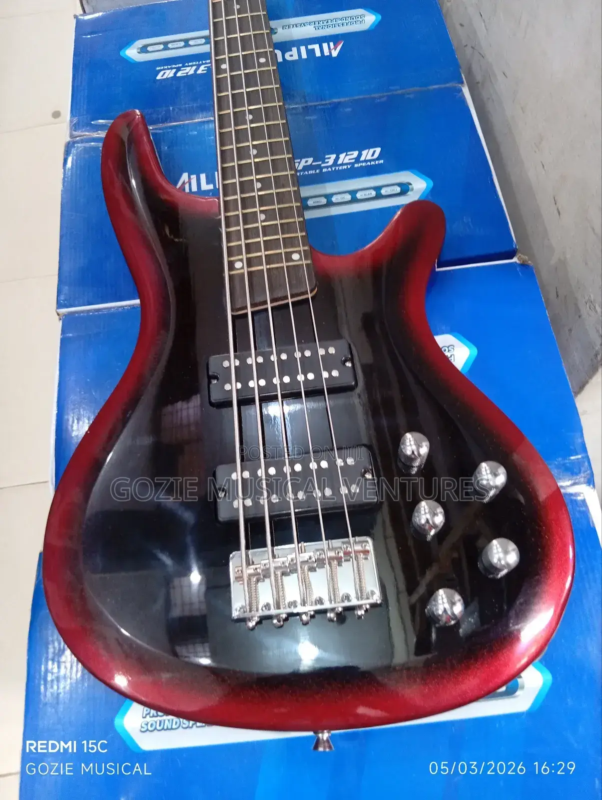 Ibanez Sr Standard Sr305e Five String Electric Bass Guitar