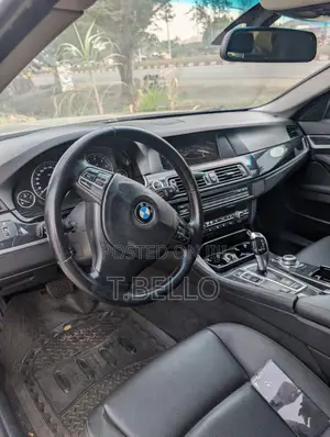BMW 523i 2012 Gray