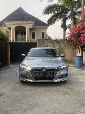Honda Accord Sport (2.0L 4cyl Turbo 10A) 2019 Silver