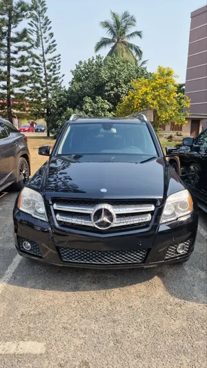 Mercedes-Benz GLK-Class 350 2010 Black