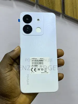 Infinix Smart 7 HD 64 GB White