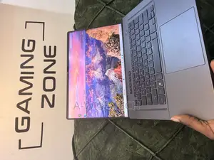 Laptop Asus ROG Zephyrus G16 16GB Intel Core i9 SSD 1T