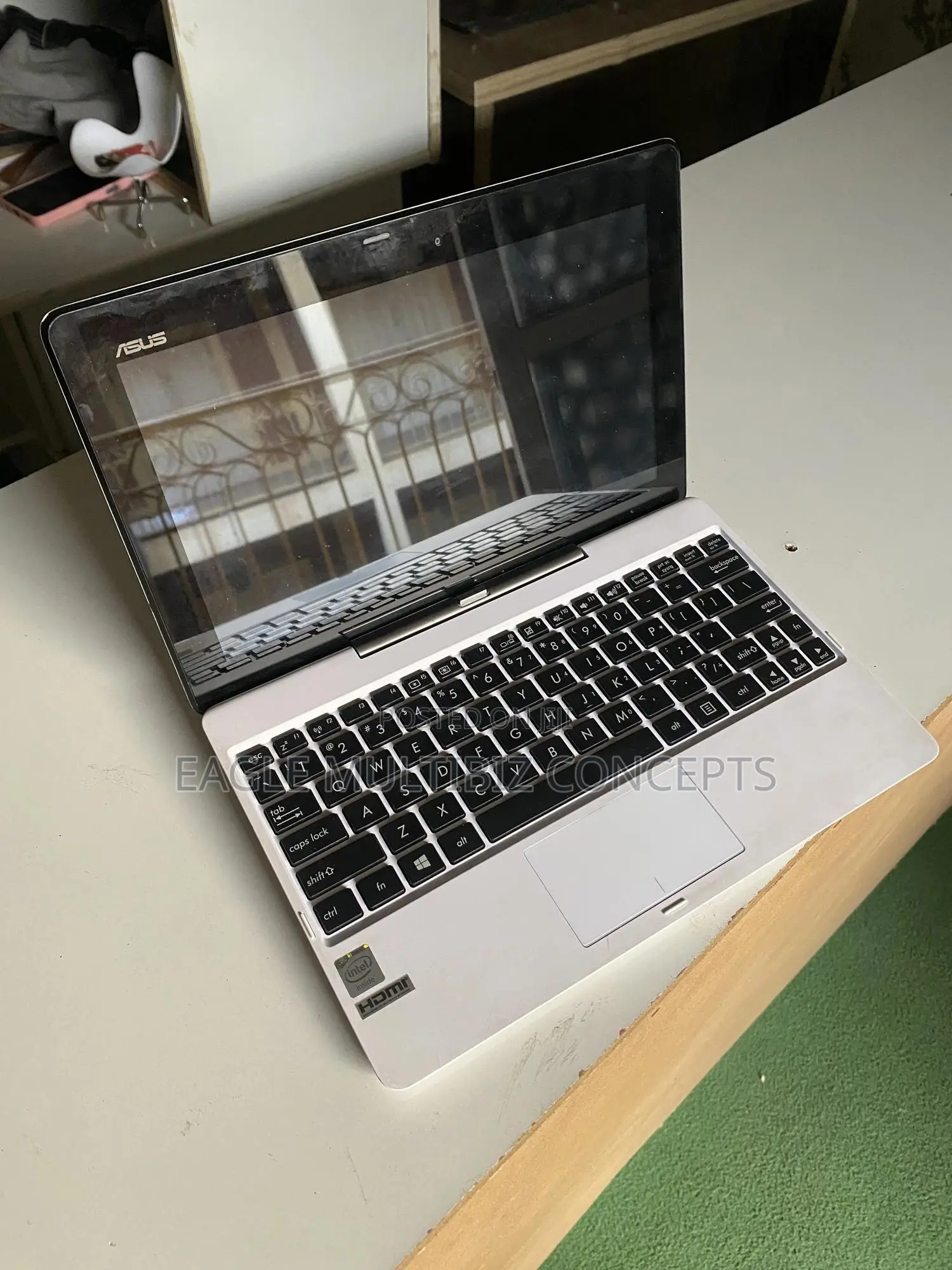 Laptop Asus 2GB Intel Pentium SSD 60GB