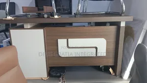 Executive 1.4m Office Table With Extension And Mobile Drawer