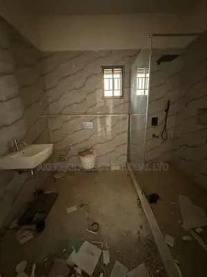 4bdrm Duplex in Lifecamp , Abuja for rent