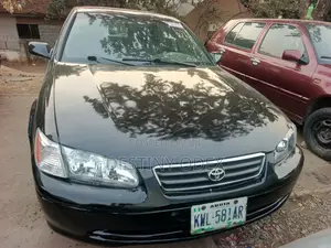 Toyota Camry LE 4dr Sedan (2.4L 4cyl 5M) 2002 Black